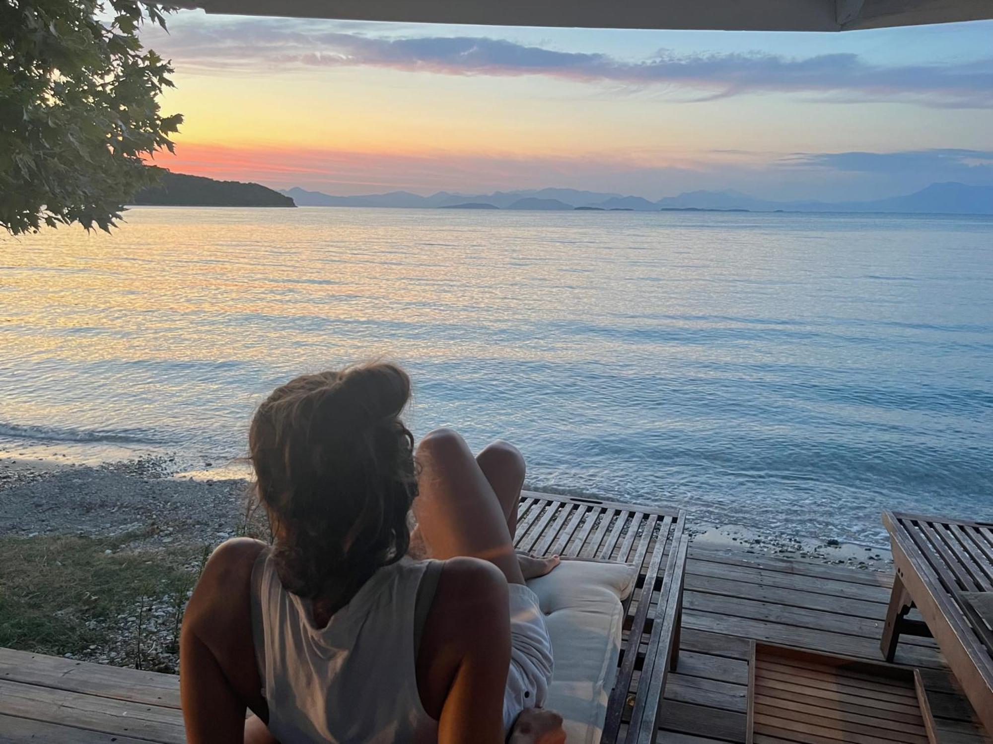 Hotel Manna Gea Glamping Domes Wonitsa Zewnętrze zdjęcie