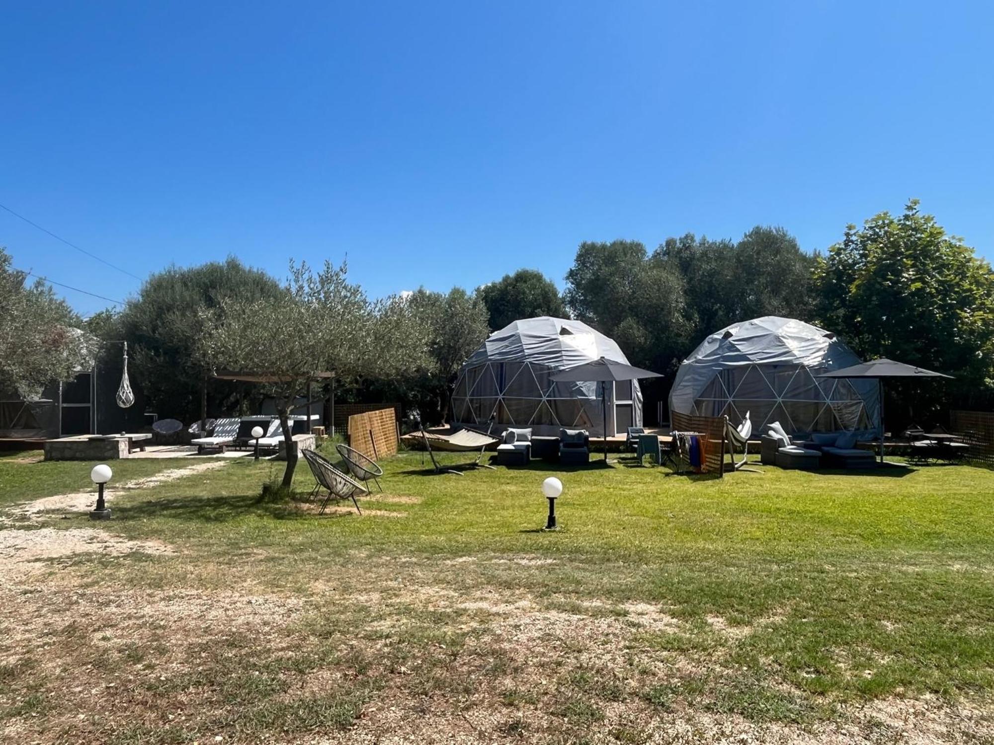 Hotel Manna Gea Glamping Domes Wonitsa Zewnętrze zdjęcie